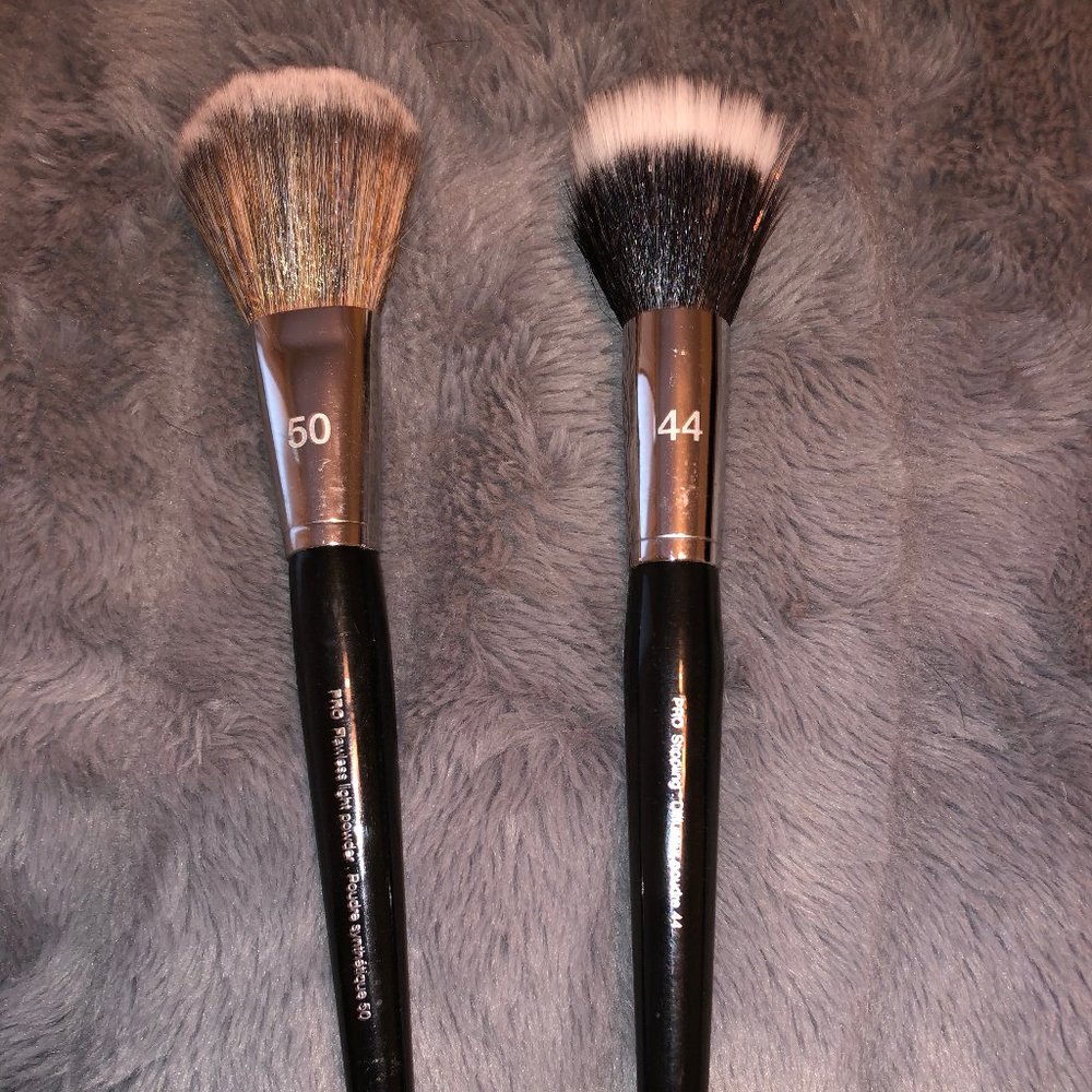 NEW! SEPHORA COLLECTION PRO Brushes #50 & 44 Bundl